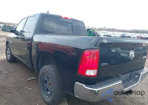 2023 Ram 1500 Classic Slt 4X4 5'7 Box z USA, uszkodzony, nr VIN 1C6RR7LG9PS548289